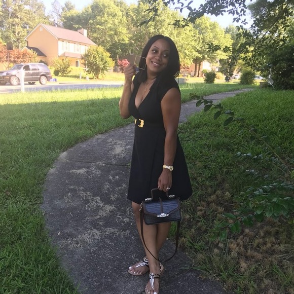 Meet your Posher, A - Picture 1 of 1